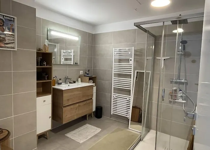 Jardin De Livia 2 Rez De Jardin *